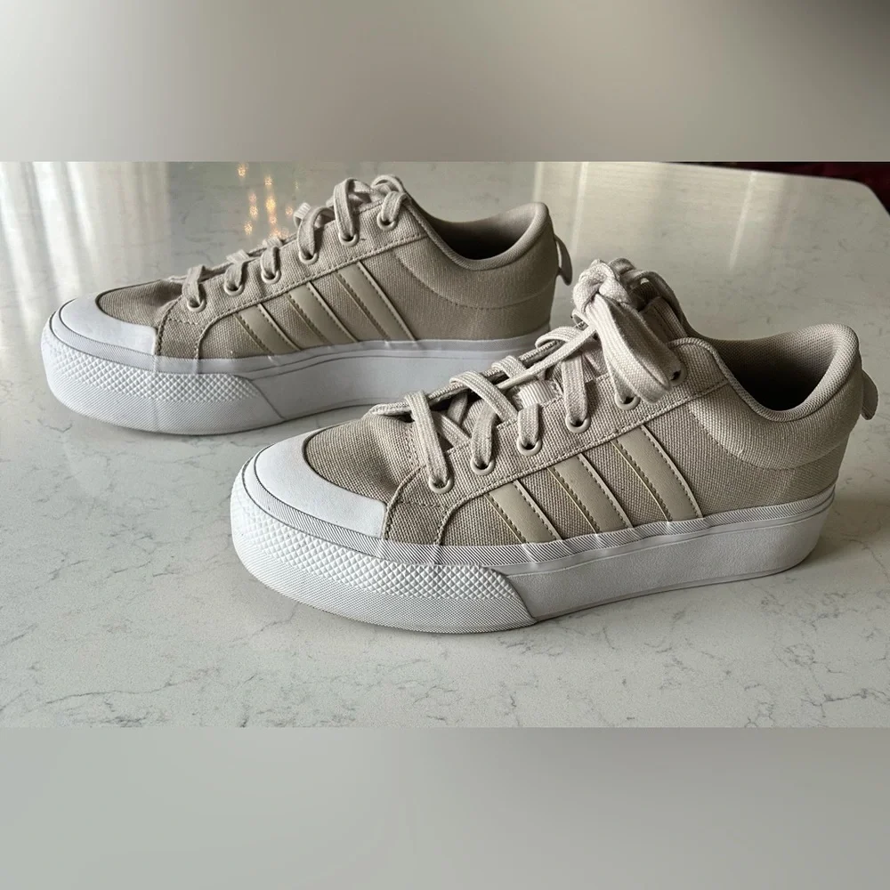 Adidas Women’s Bravada 2.0 Platform Wonder Beige Canvas Sneaker - Picture 2 of 15